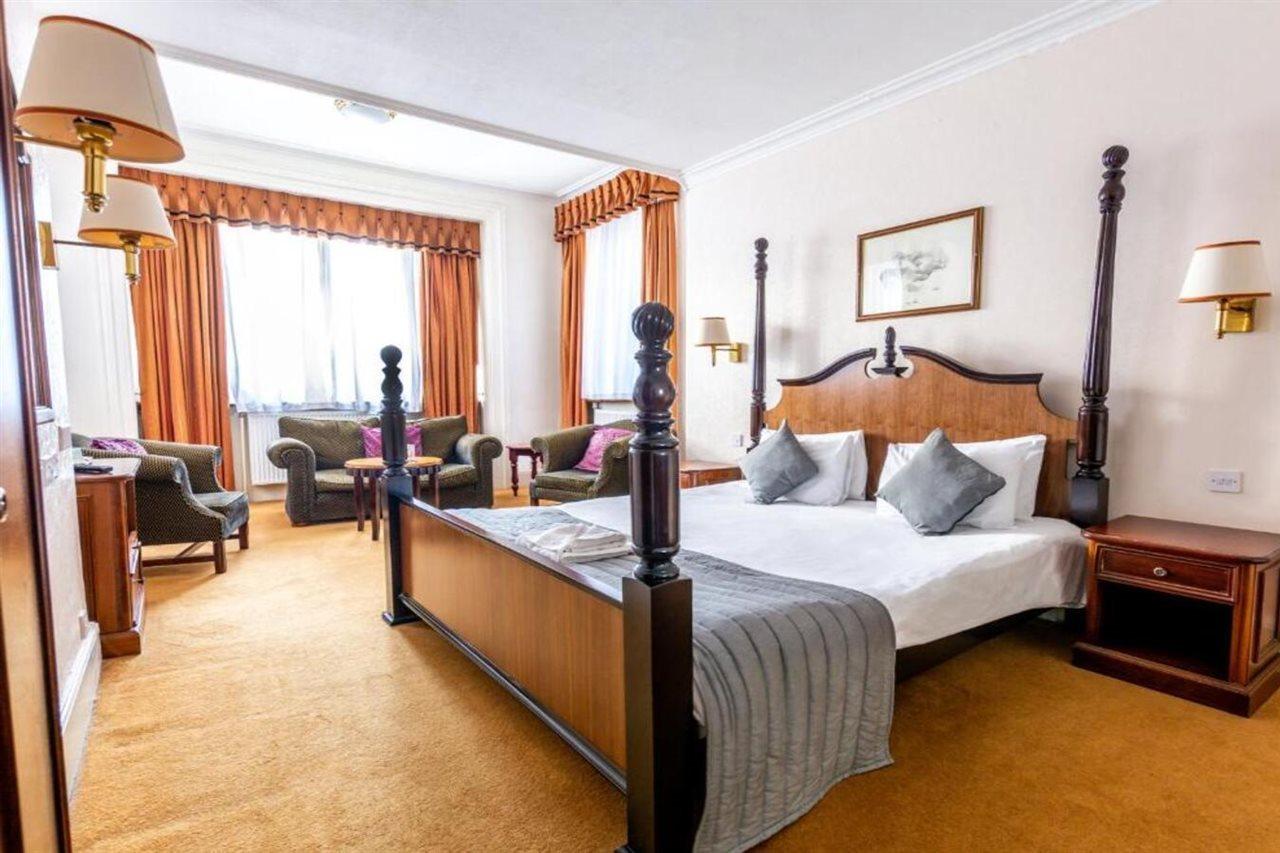 North Stafford Hotel